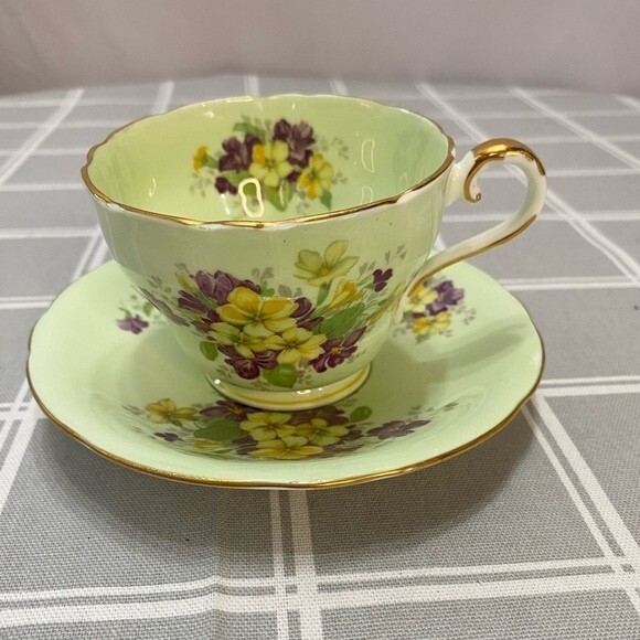 Vintage Aynsley Mint Green Purple Yellow Violets Bone China Teacup Saucer Gilded - Picture 1 of 8